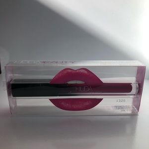 Huda Liquid Lipstick